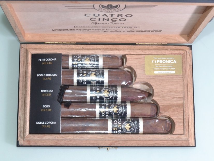 Cuatro Cinco RE Collection Box