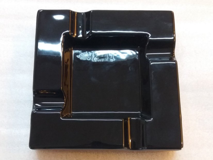 Popolník na cigary keramický čierny