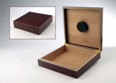 Humidor cestovný mahagon