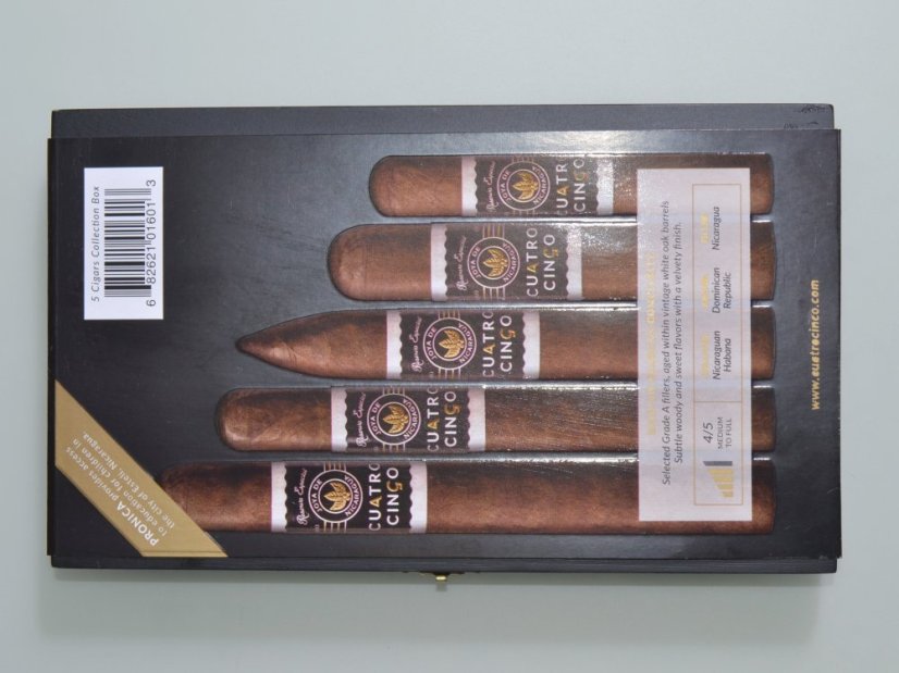 Cuatro Cinco RE Collection Box